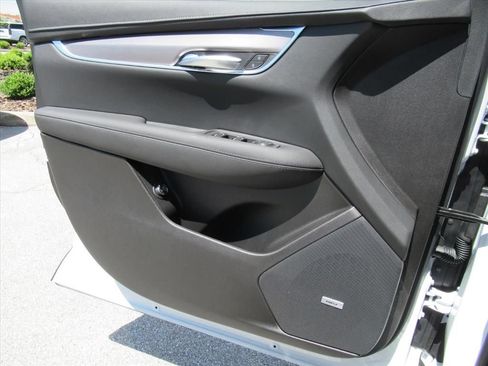 New 2026 Cadillac XT5 Luxury w/ LPO, Floor Liner Package FWD image 17