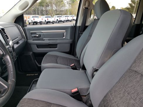 Used 2017 RAM 1500 Big Horn image 26