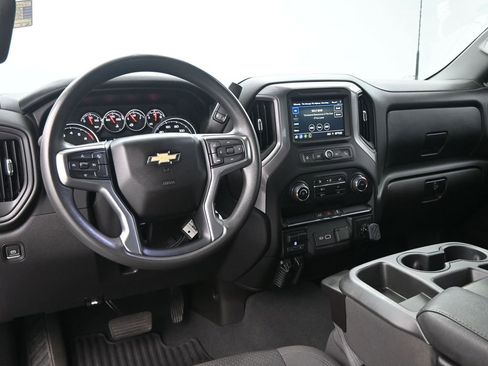 Used 2023 Chevrolet Silverado 2500 Custom w/ Gooseneck/5TH Wheel Package image 24