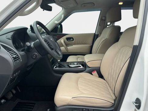 Used 2023 Nissan Armada Platinum w/ Cargo Package AWD/4WD image 10