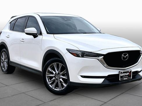 Used 2019 MAZDA CX-5 Grand Touring w/ GT Premium Package FWD image 3