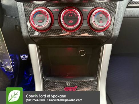 Used 2015 Subaru WRX STI image 27