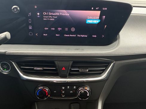 Used 2025 Buick Encore GX Preferred image 18