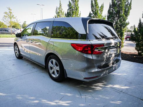 Used 2018 Honda Odyssey EX-L image 9