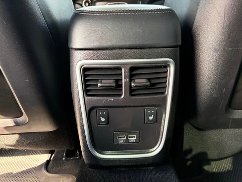 Used 2021 Dodge Charger Scat Pack RWD image 17