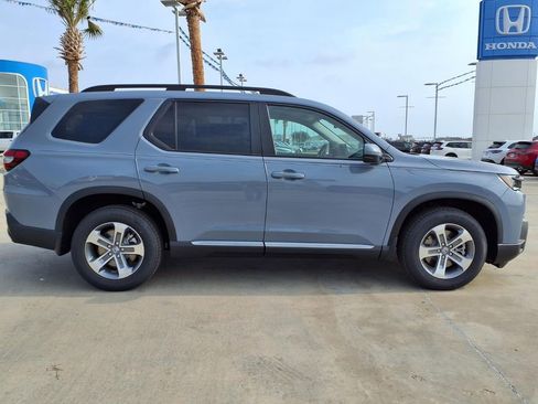 New 2026 Honda Pilot EX-L image 8