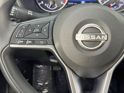 Used 2024 Nissan Sentra SV image 19