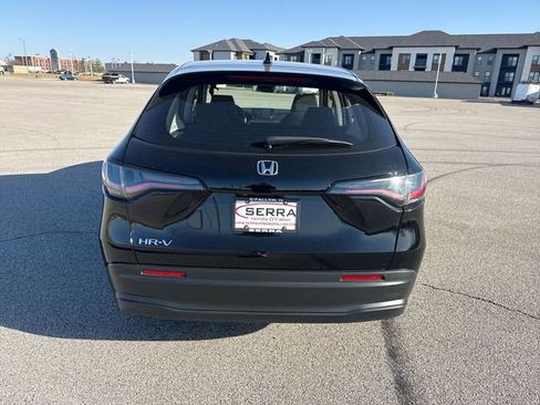 Used 2024 Honda HR-V LX image 12