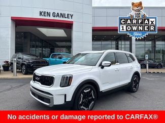 Used 2023 Kia Telluride EX w/ EX Captain's Chair Package AWD/4WD video 1