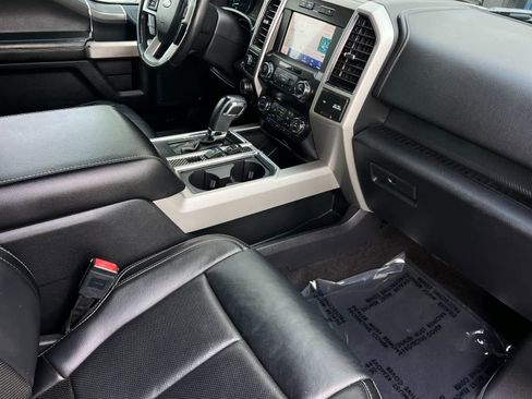 Used 2019 Ford F150 Lariat AWD/4WD image 16