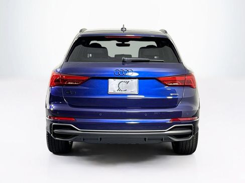 Used 2025 Audi Q3 2.0T Premium w/ Convenience Package AWD/4WD image 4