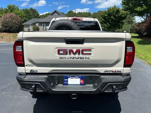 New 2026 GMC Canyon AT4X w/ AT4X AEV Edition AWD/4WD image 25