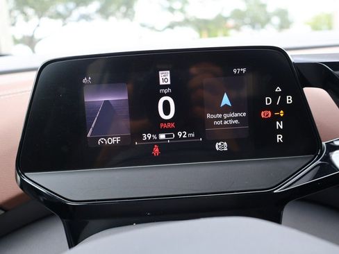 Used 2023 Volkswagen ID.4 Pro RWD image 39