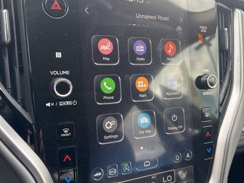 Used 2025 Subaru Outback Limited image 15