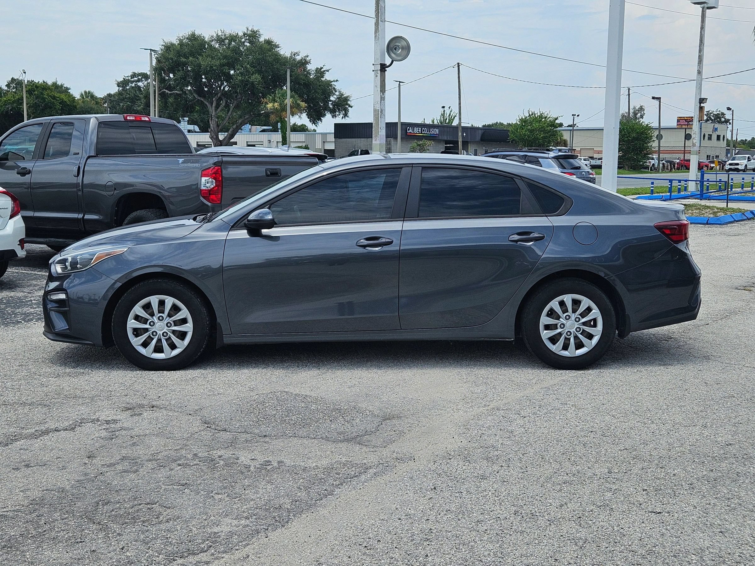 Used 2021 Kia Forte Sedan FWD image 3