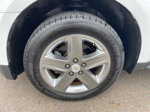 Used 2015 Chevrolet Equinox LTZ image 29