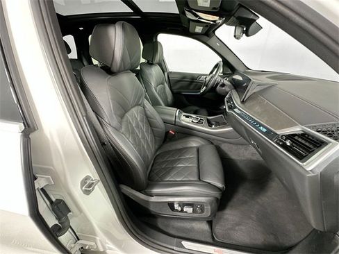 Used 2025 BMW X5 xDrive40i image 30