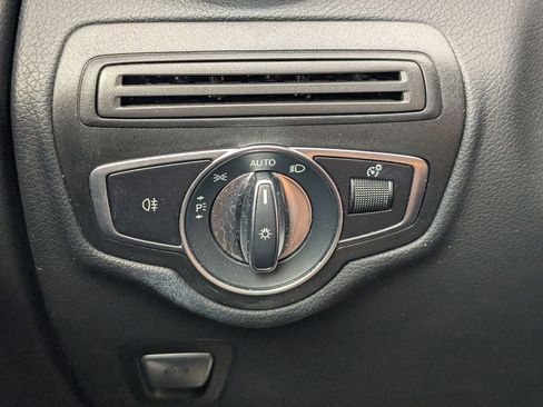 Certified 2022 Mercedes-Benz GLC 300 4MATIC image 23