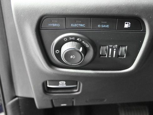 Used 2022 Jeep Grand Cherokee Summit 4xe AWD/4WD image 25