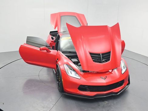 Used 2016 Chevrolet Corvette Z06 w/ 3LZ Preferred Equipment Group RWD image 67