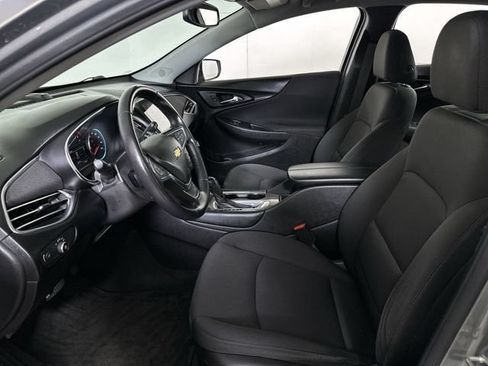 Used 2018 Chevrolet Malibu LT FWD image 20