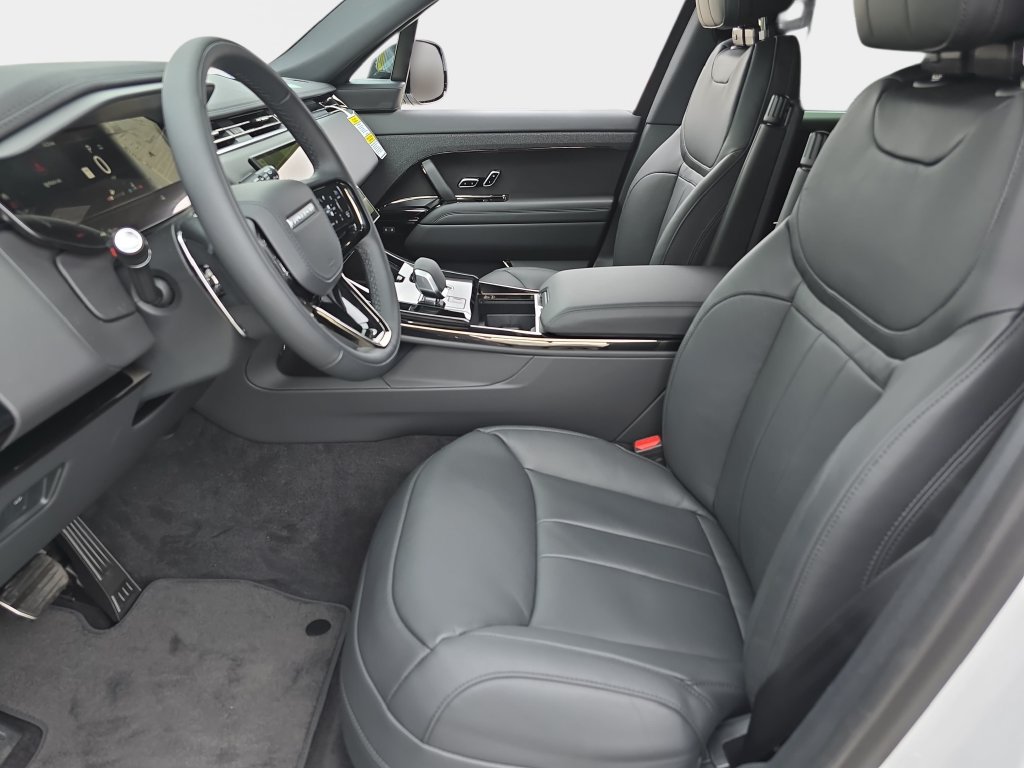 New 2027 Land Rover Range Rover Sport Dynamic SE AWD/4WD image 16