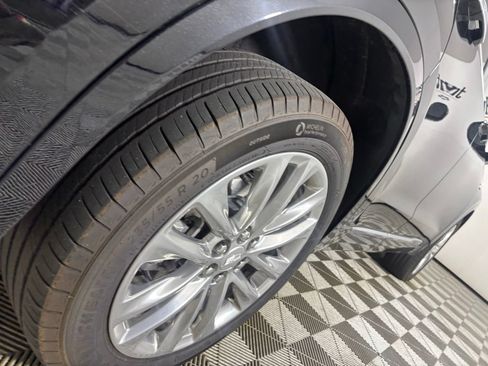 Used 2024 Cadillac XT6 Premium Luxury w/ LPO, Floor Liner Package AWD/4WD image 37