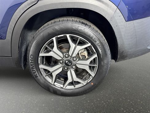 Certified 2021 Kia Seltos EX AWD/4WD image 31