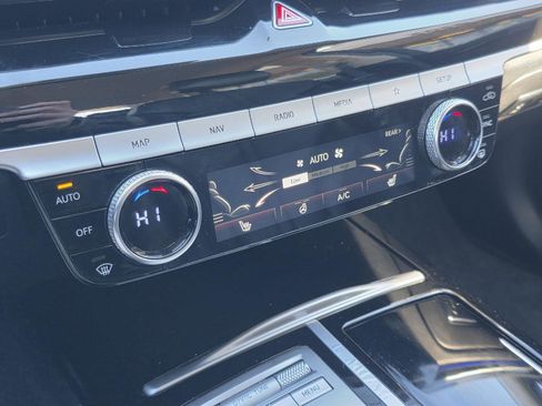 Used 2023 Genesis G80 2.5T image 18