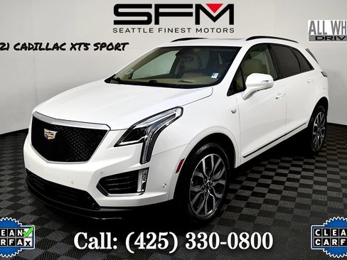 Used 2021 Cadillac XT5 Sportv w/ Platinum Package image 1