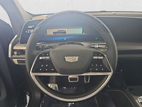 New 2026 Cadillac Vistiq Luxury image 19