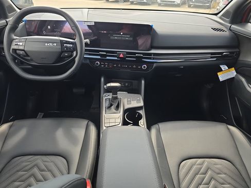 New 2026 Kia Sportage X-Line w/ X-Line Technology Package AWD/4WD image 13