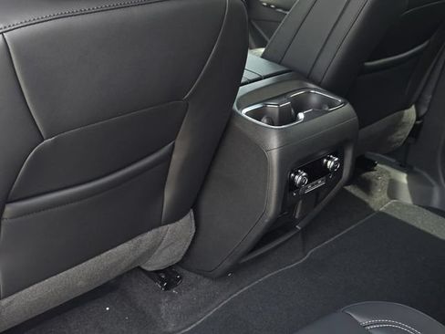 New 2026 GMC Acadia Elevation w/ Black Edition FWD image 23