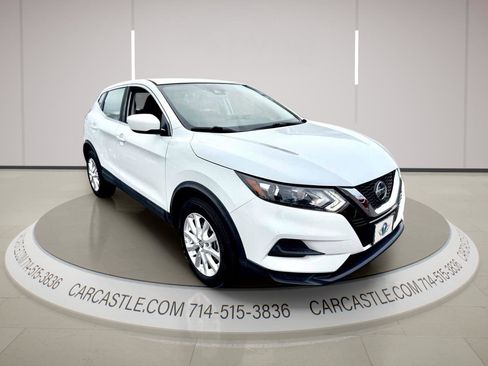 Used 2021 Nissan Rogue Sport S FWD image 4