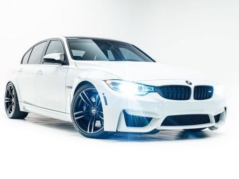 Used 2018 BMW M3 RWD image 5