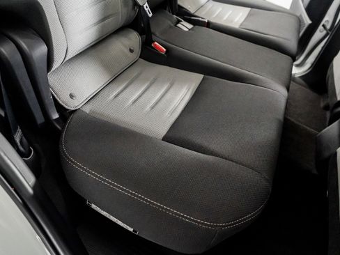 Used 2025 Toyota 4Runner TRD Off-Road image 30