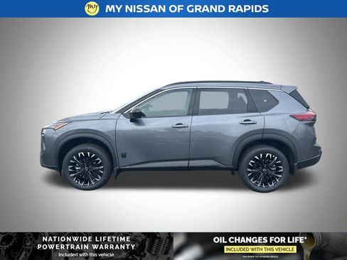 New 2026 Nissan Rogue Dark Armor image 2