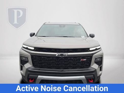 New 2026 Chevrolet Traverse Z71 w/ Enhanced Driving Package AWD/4WD image 13