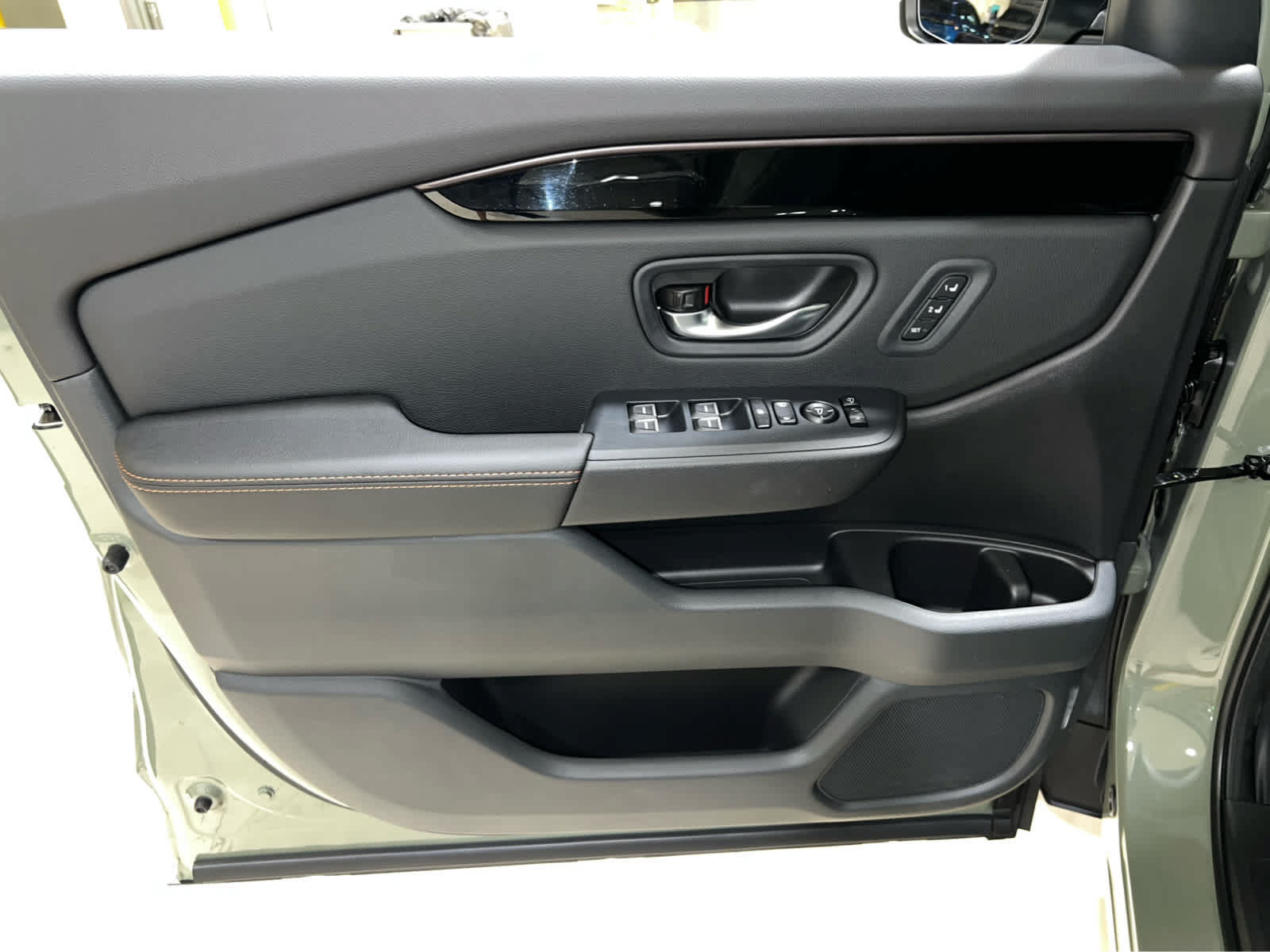 New 2026 Honda Pilot TrailSport image 14