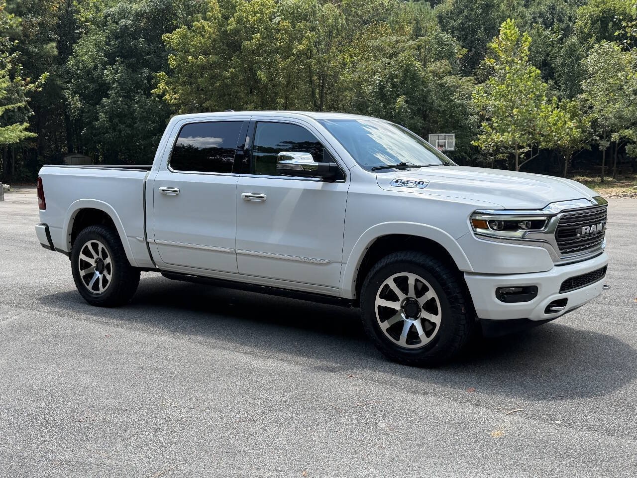 Used 2019 RAM 1500 Limited AWD/4WD image 4
