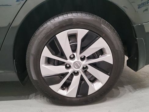 Used 2024 Nissan Altima 2.5 S image 40