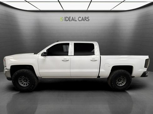 Used 2018 Chevrolet Silverado 1500 LT w/ All Star Edition AWD/4WD image 8