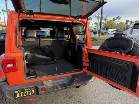 Used 2019 Jeep Wrangler Unlimited Rubicon image 17