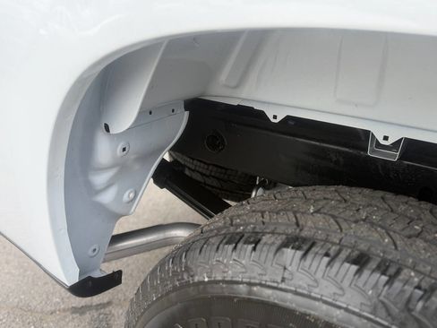 Used 2025 Chevrolet Silverado 1500 W/T image 36