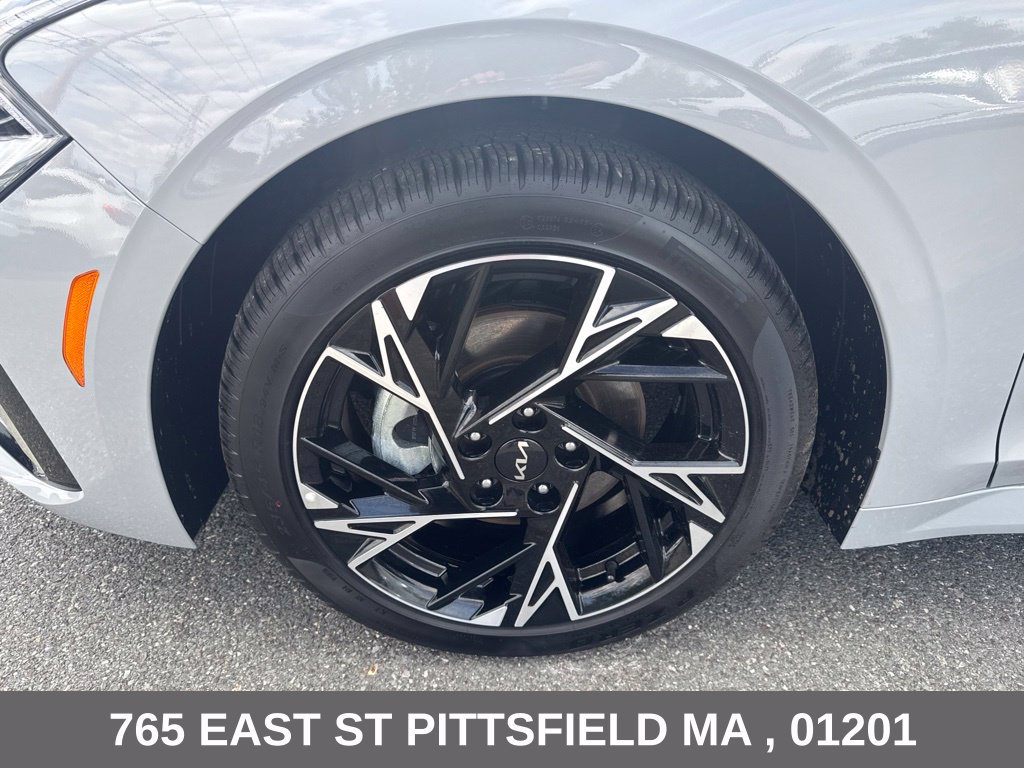 Used 2025 Kia K5 GT-Line w/ GT-Line Premium Package FWD image 29