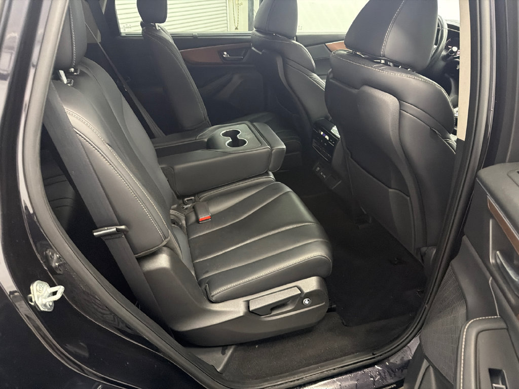 Used 2022 Acura MDX w/ Technology Package FWD image 17
