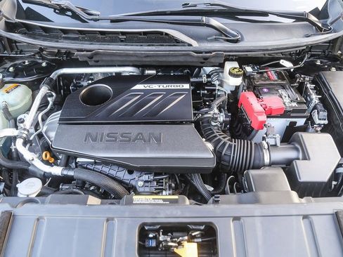 Used 2023 Nissan Rogue SV image 26