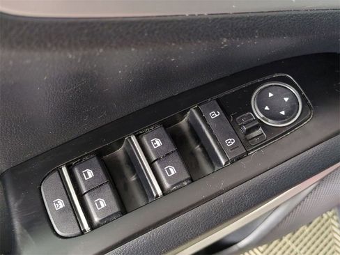 Used 2021 Kia Soul LX image 21