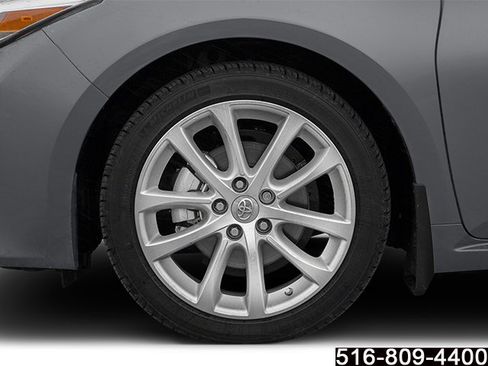 Used 2014 Toyota Avalon XLE Touring FWD image 12