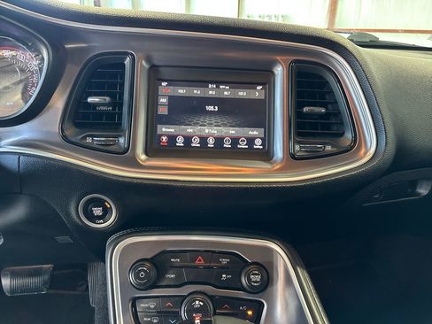 Used 2019 Dodge Challenger SXT w/ Blacktop Package image 10